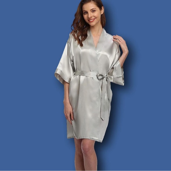Kimono short Satin Robe Silver XL M MULTIPLE SIZES - Picture 3 of 12